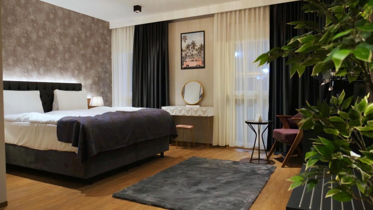 Design Hotel Winterrot Karlsruhe Bagian luar foto
