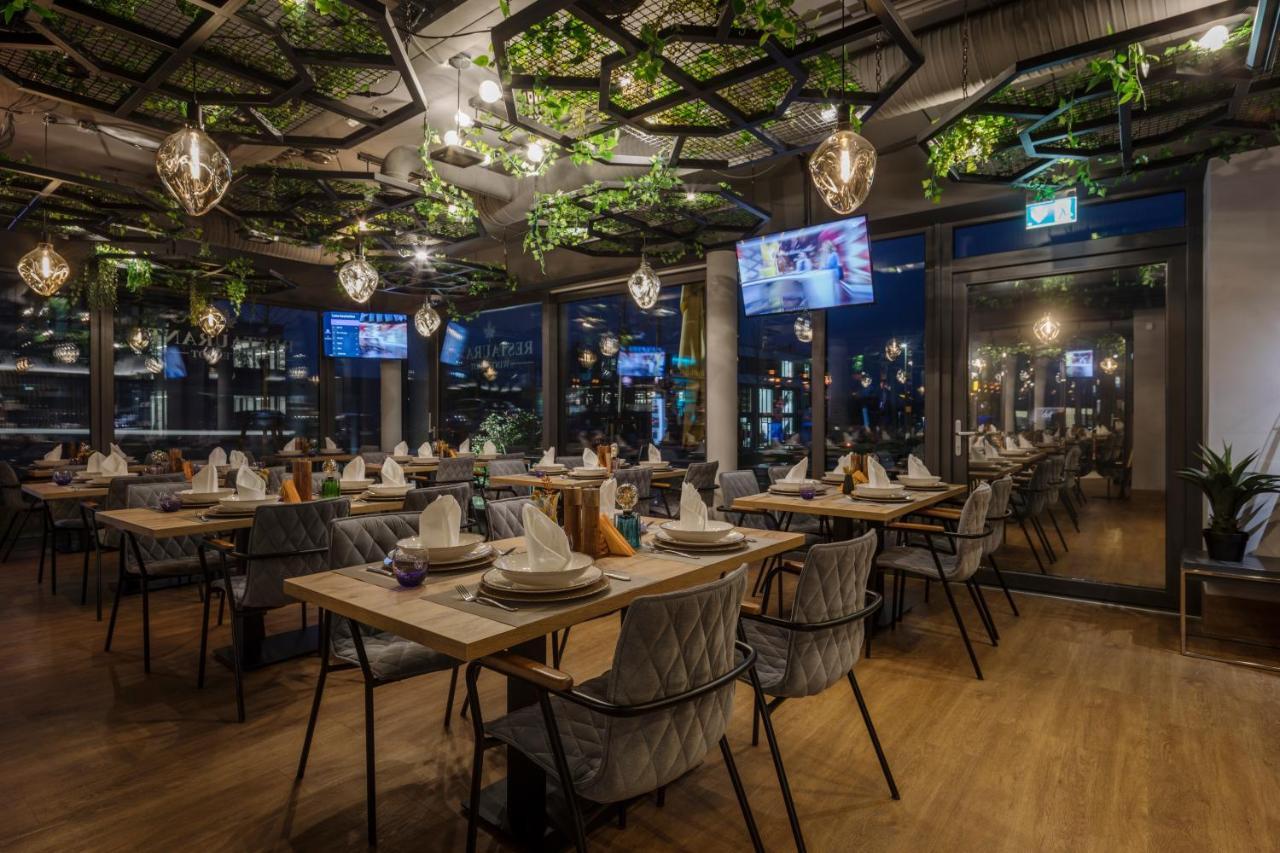 Design Hotel Winterrot Karlsruhe Bagian luar foto